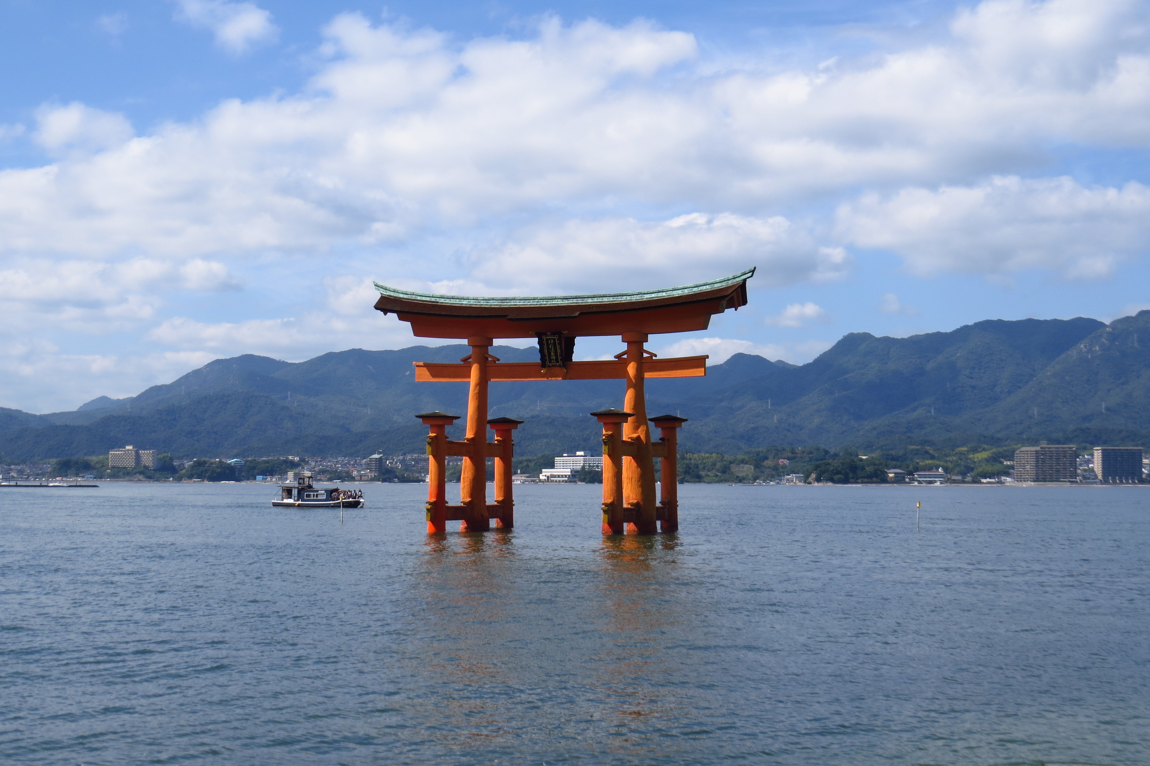 Itsukushima floating torii gate, Miyajima, Japan